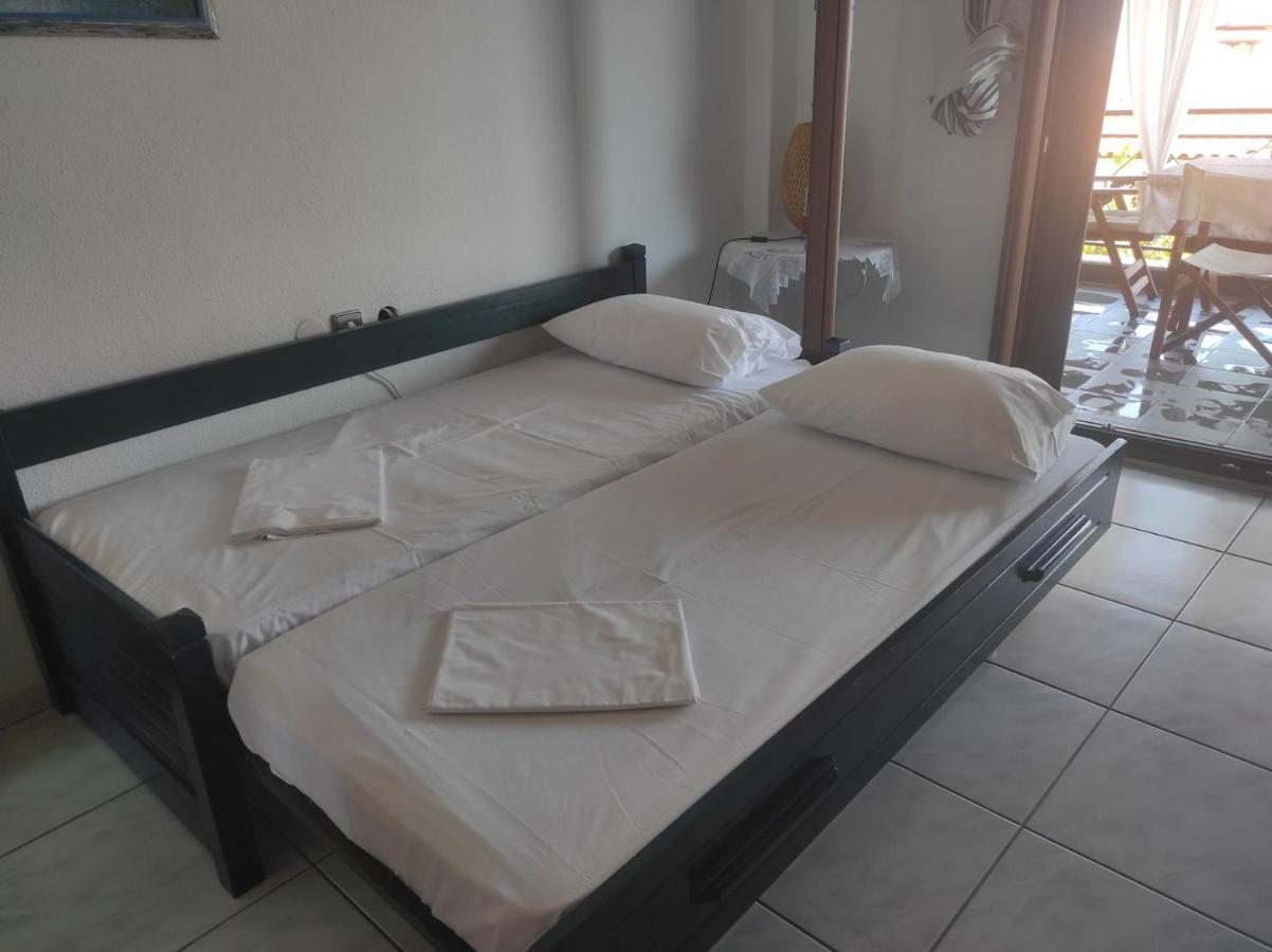 Beach Front Apartment In Pefkochori Dış mekan fotoğraf