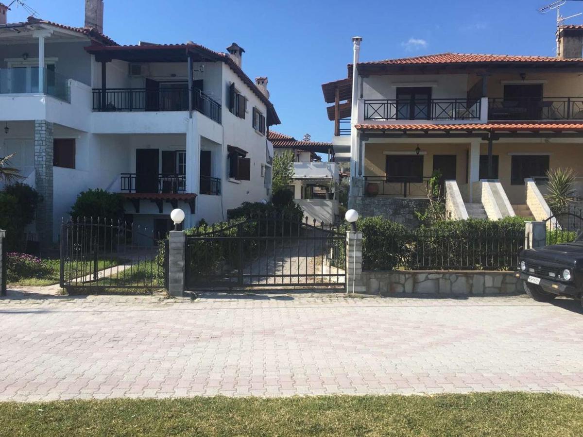 Beach Front Apartment In Pefkochori Dış mekan fotoğraf