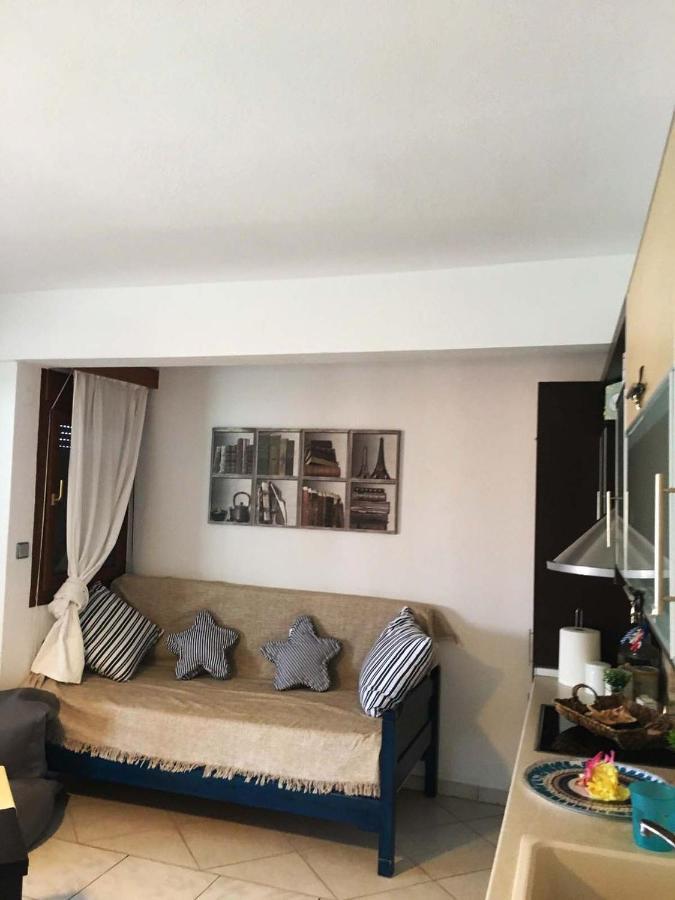 Beach Front Apartment In Pefkochori Dış mekan fotoğraf